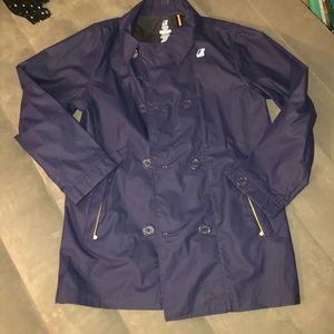 K-way rain coat. Perfect condition. Youth 16. Could fit a women’s small/ medium